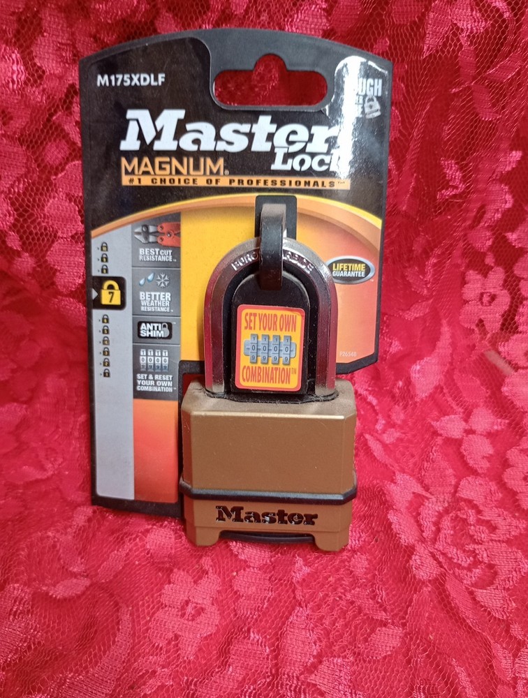 Master Lock Magnum Combination Padlock With 1.5" Shackle