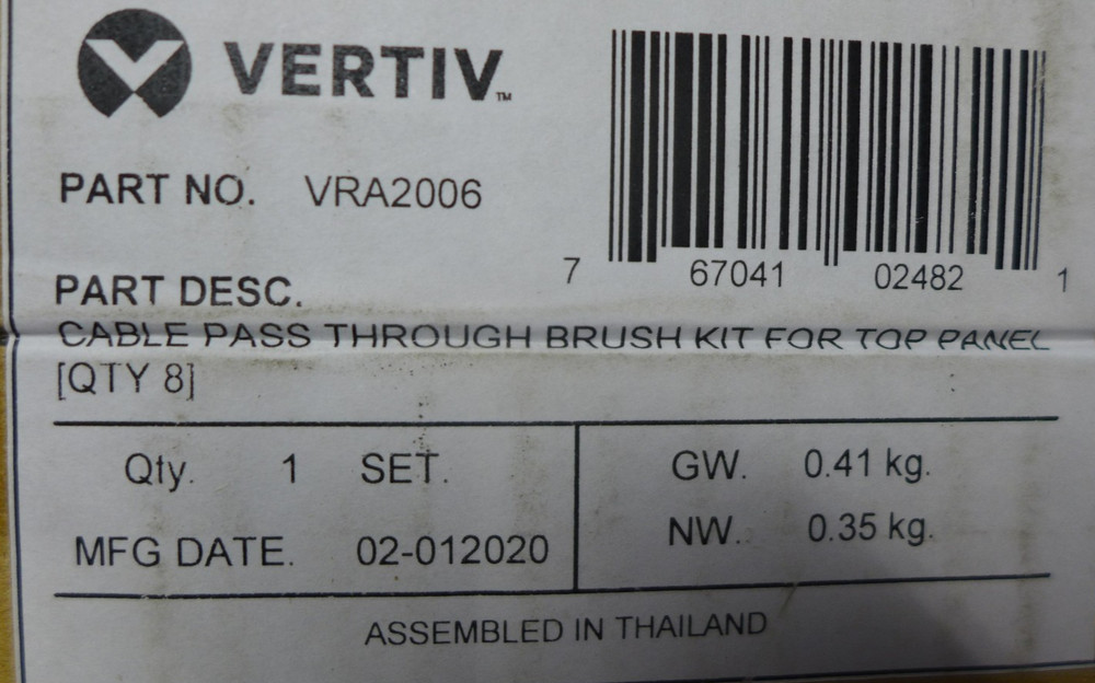 NEW Vertiv Top Panel Cable Pass Through Brush Kit 8-Pack VRA2006