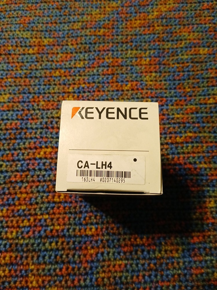 NIB KEYENCE CA-LH4 HIGH RESOLUTION LOW DISTORTION 4MM LENS CALH4