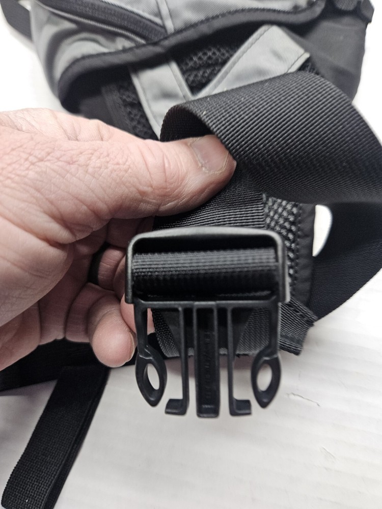 camelbak flashflo Hydration Bag/ Storage/ No Bladder Used (L1)