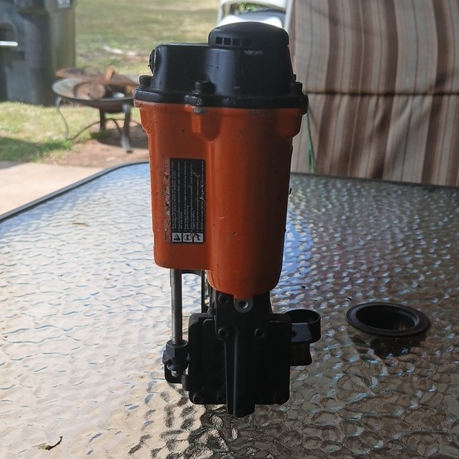 Pneu Tools Orange Pneumatic Stapler Heavy Duty Professional NEEDS TRIGGER TESTED