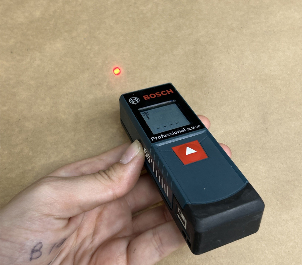 Bosch Laser Measure | GLM20X | COMPLETE | FREE SHIPPING!