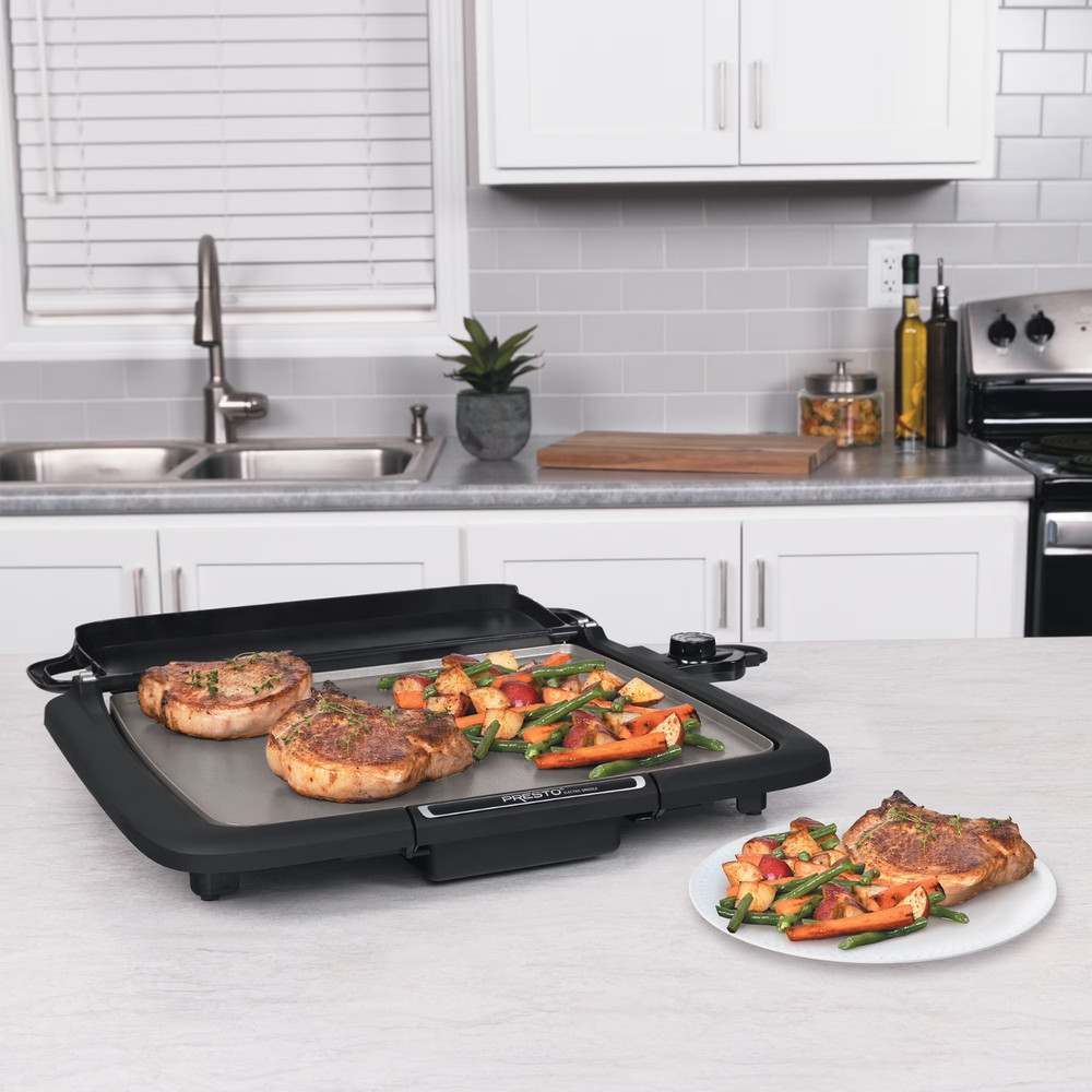 Presto 07024 Ceramic Electric Griddle/Warmer Plus Black