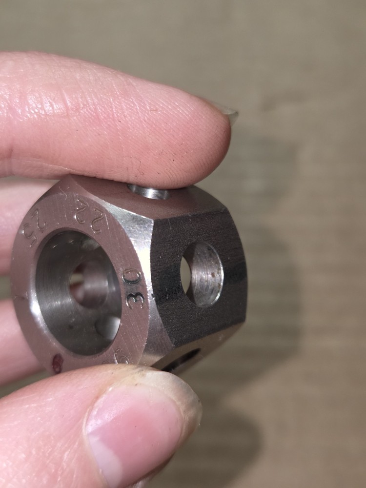 Sinclair Internation #1 Hex Style Bullet Comparator (.22 - .30 Cal)