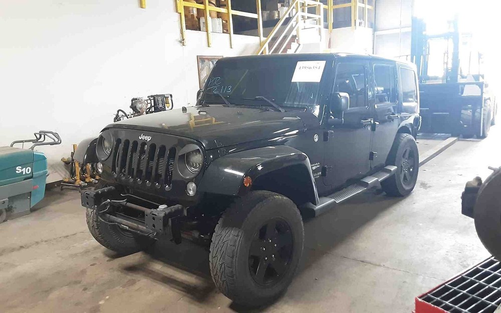 Used Windshield Frame fits: 2015 Jeep Wrangler Grade A