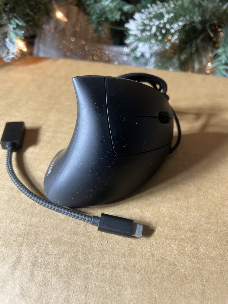 Anker Wired Vertical Ergonomic Mouse | A7851