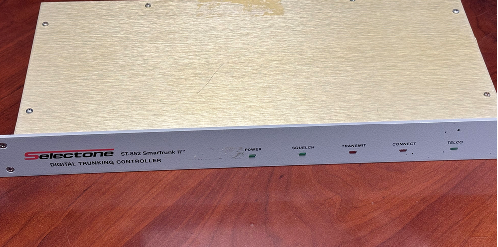 Selectstone ST852 SmarTrunk II Digital TRUNKING Controller