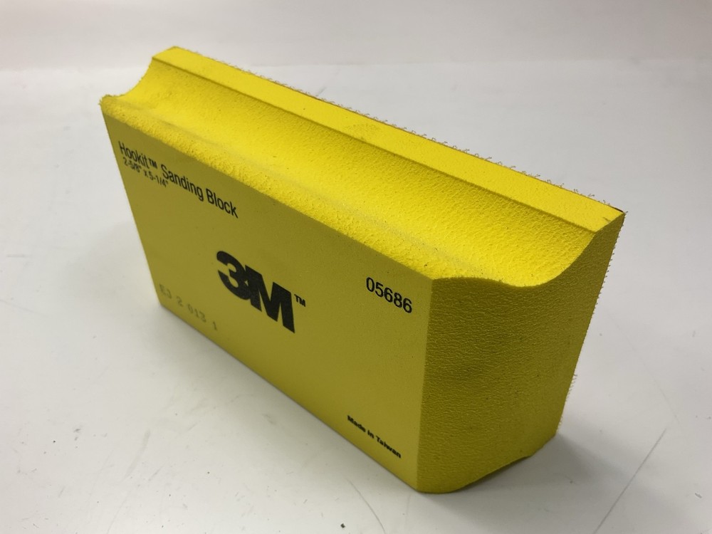 3M 05686 2-5/8" X 5-1/4" Hookit Hand Sanding Block