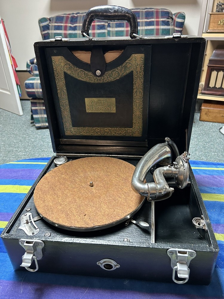 Cecilian Melophonic Record Player