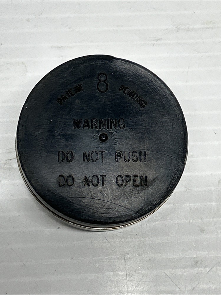 scubapro depth gauge.