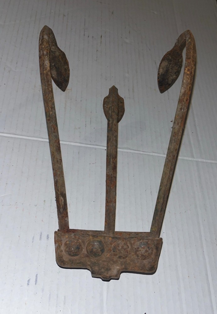 Vintage Primitive 3 Prong Iron Garden Cultivator Plow Head Rustic Decor