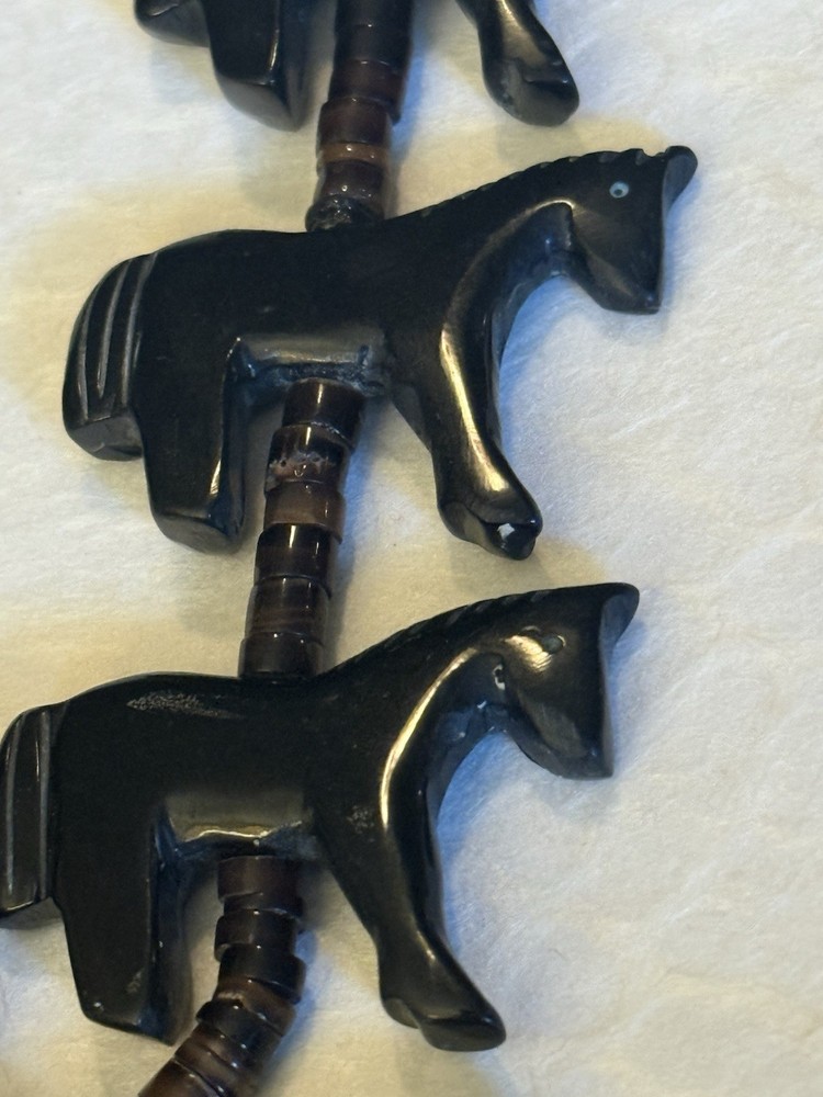 horses fetish necklace