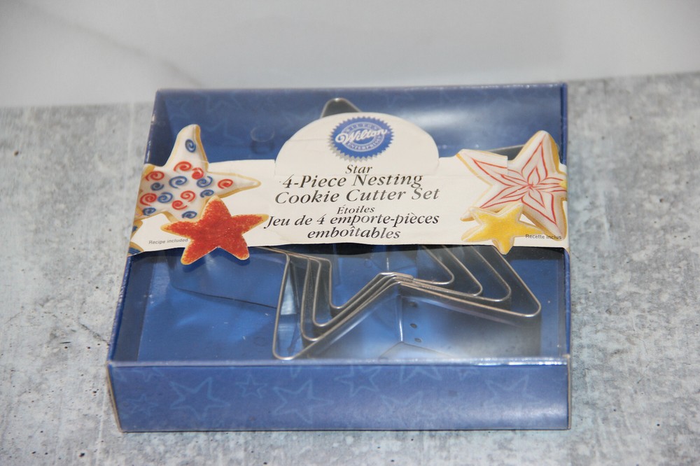 4-piece Wilton Nesting Star Cookie Cutters