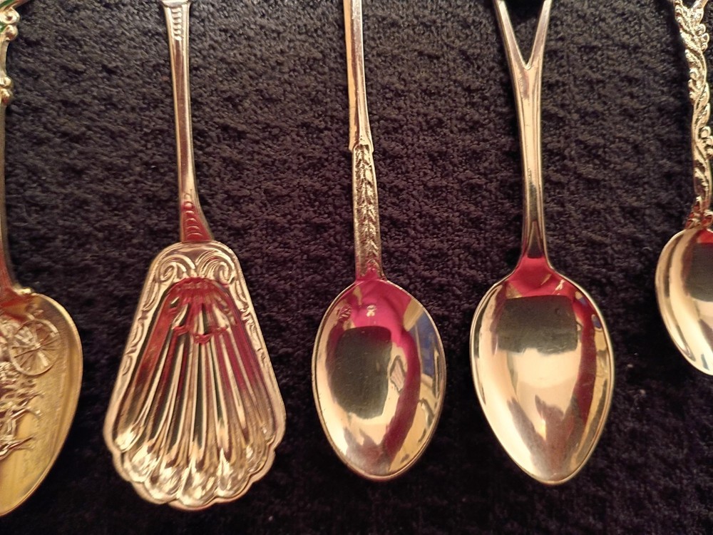 Sterling Silver Enameld Souvenir Spoon Collection 70g