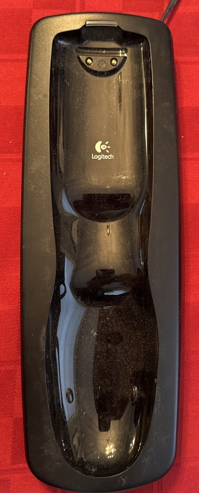 Logitech Harmony900 Smart Universal Remote Control w/Cradle. Cord. (READ)