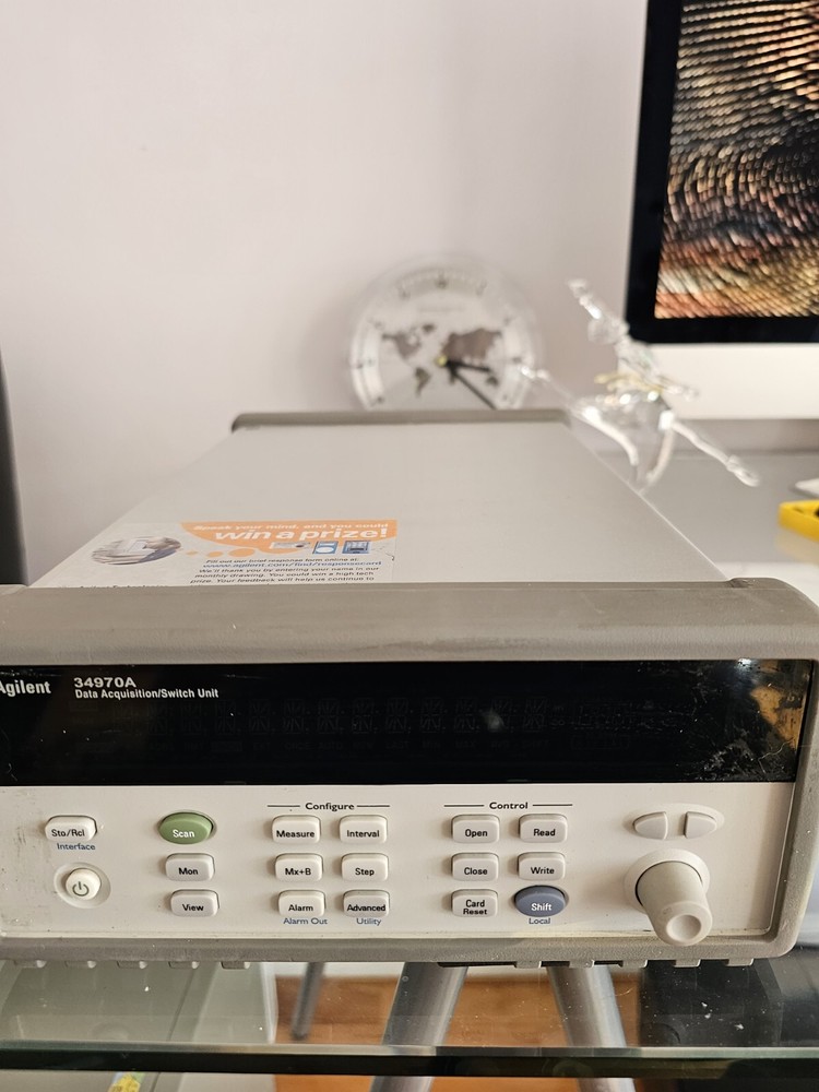 HP Hewlett Packard 34970A Data Acquisition Switch Unit with internal DMM model