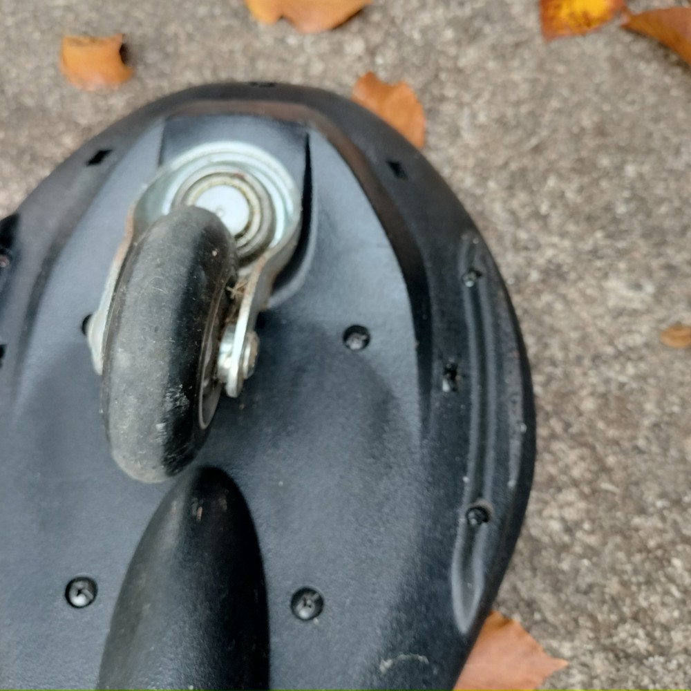 Razor Ripstik Caster Board- Silver (Great Condition)