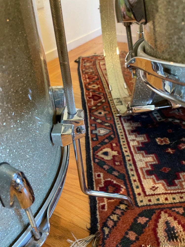 Yamaha Maple Custom Absolute Silver Sparkle Kit