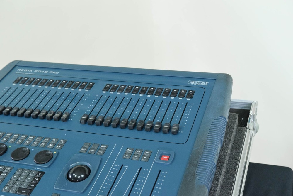 SGM REGIA 2048 Pro Lighting Console