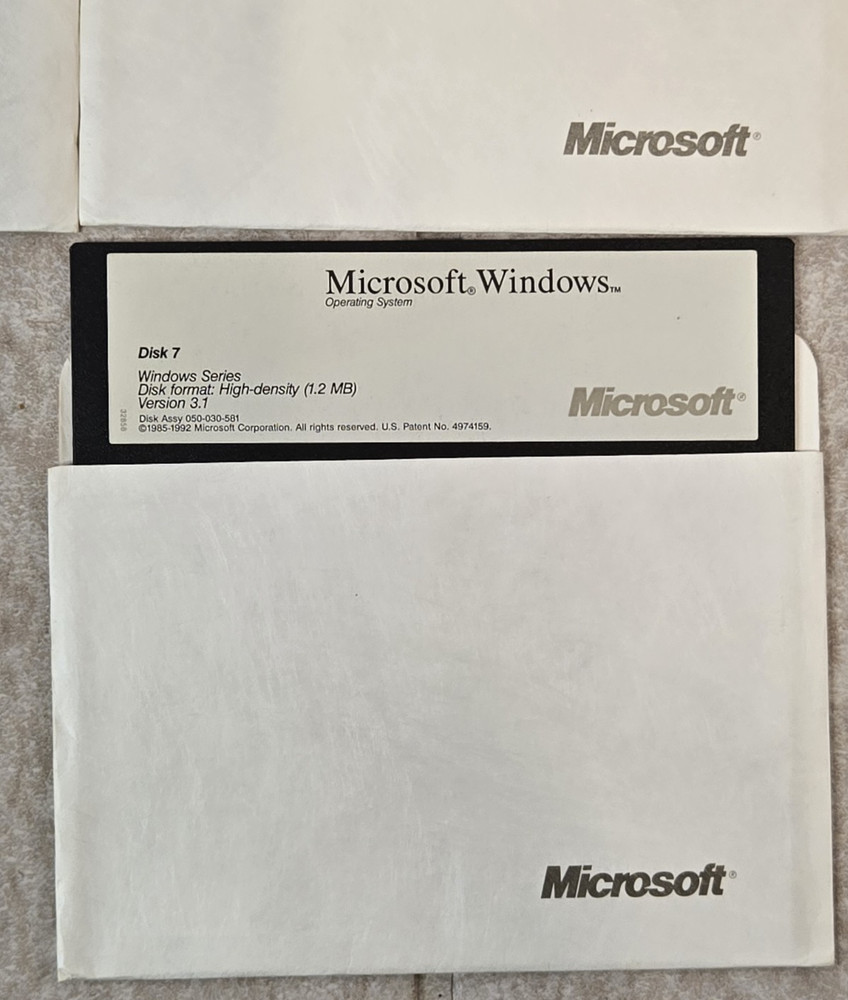 Microsoft Windows Version 3.1 Operating Software 5.25" Floppy Disks 7 OEM Disks