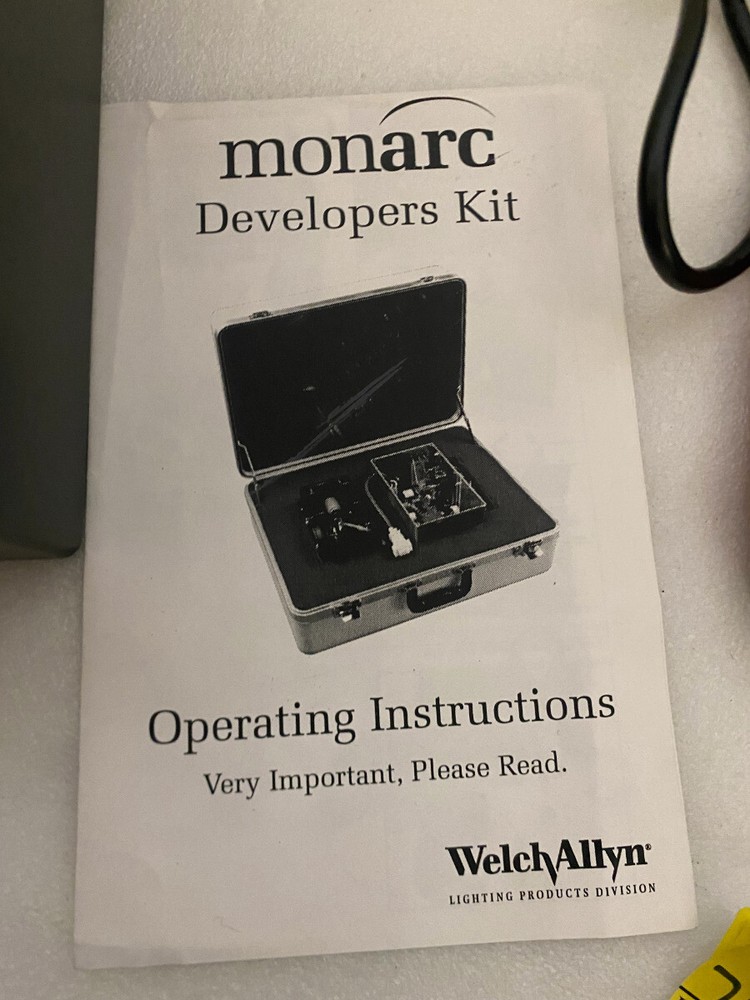 Welch Allyn Monarc Developers Kit Lamp in Hard Case
