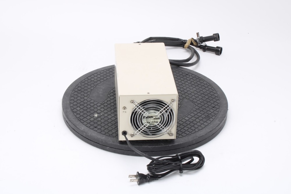 Moritex MHF-100L Light Source With Dial Light Guide and Unknown Lenses