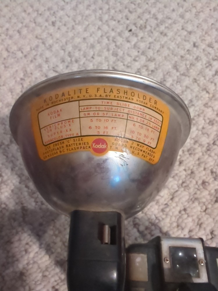 Kodak Brownie Hawkeye Flash Camera – Vintage Untested