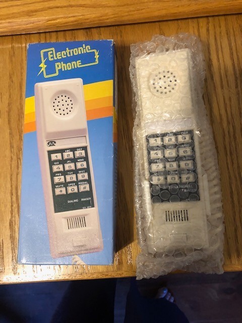 VINTAGE White Push Button Slim Wall Electronic Phone In Box