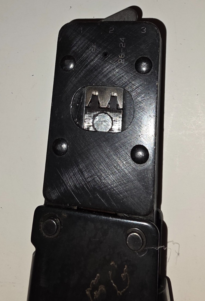 AMP - 90710-2 Hand Crimping Tool