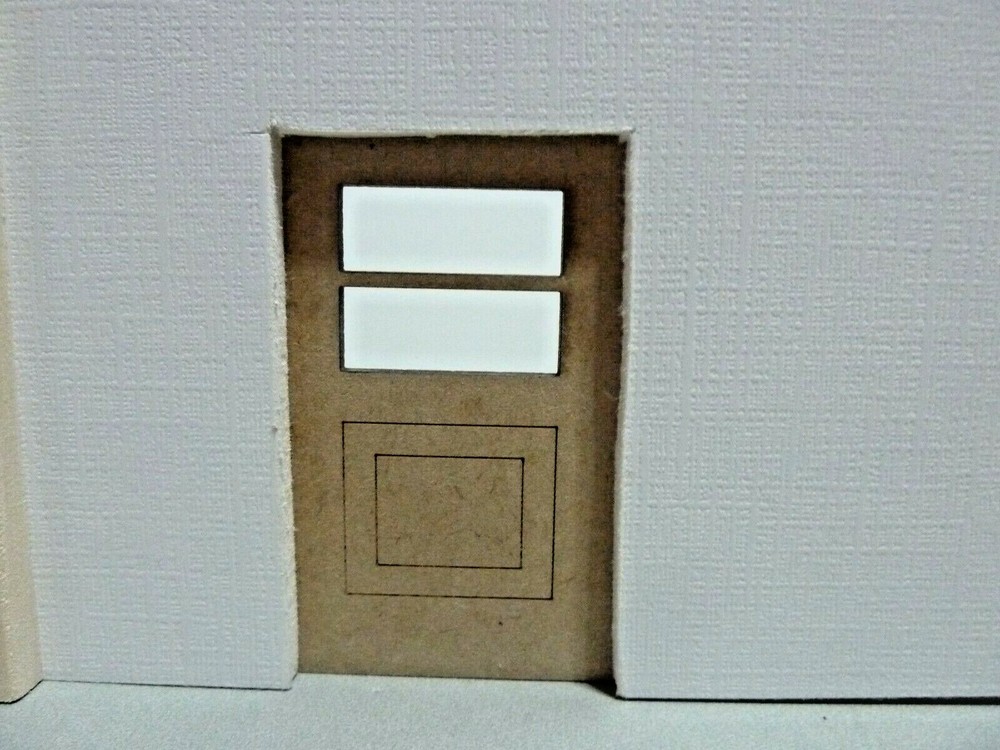 1/24 SCALE DIORAMA GARAGE 2 DOORS OPENING DOORS UNFINISHED AD YOUR TOUCH