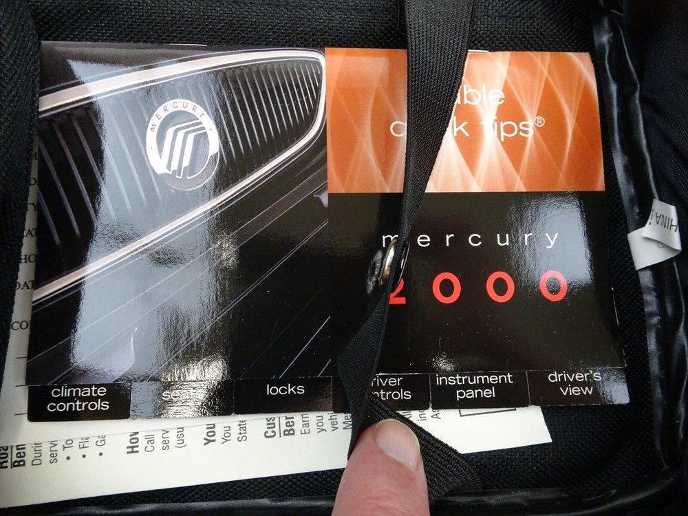 Mercury 2000 Sable First Aid Kit Emergency Flashlight Black Canvas Case Maglite