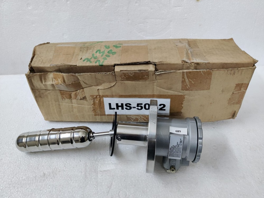LHS-5052 MAGNETIC FLOAT LEVEL SWITCH #1 NEW