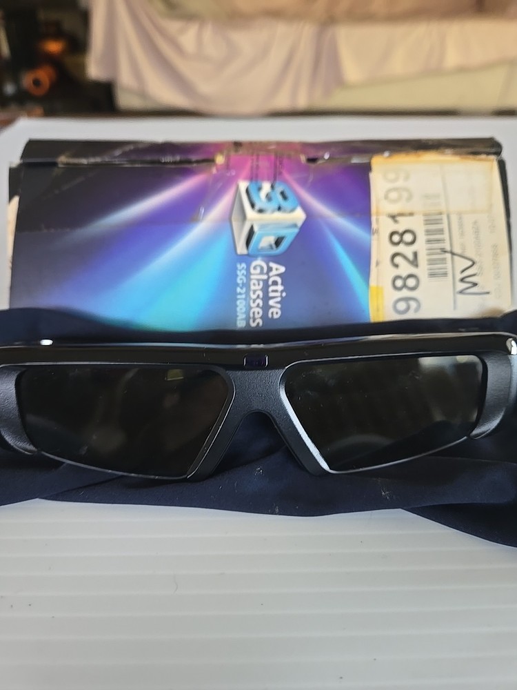Samsung SSG-2100AB Active 3D Glasses, Original Box