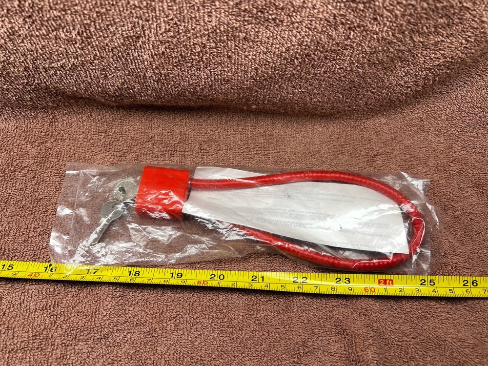 Red Cable Gun Lock w/2 Keys New in Package
