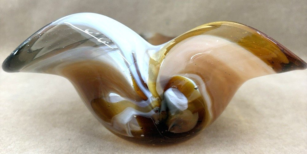 Mdina Art Glass "Leaf Bowl"