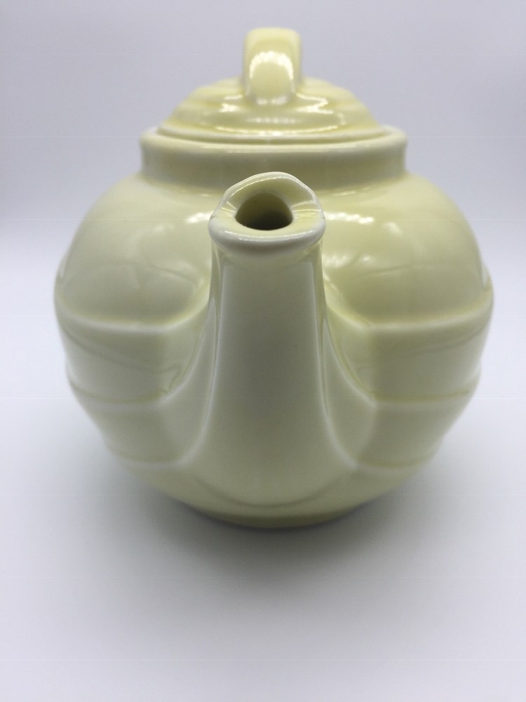HALL PARADE CANARY YELLOW TEAPOT