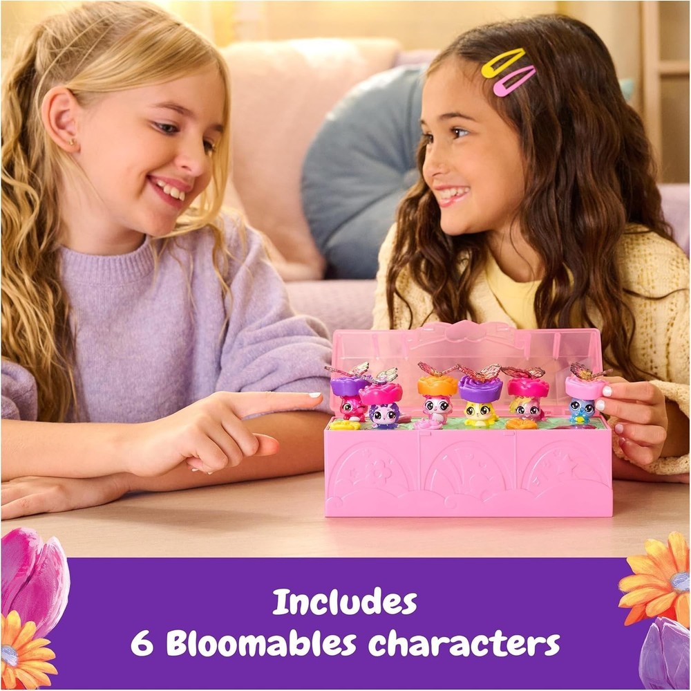 Interactive Bloomables Set with 6 Figures, Terrarium & Transforming Dance Floor