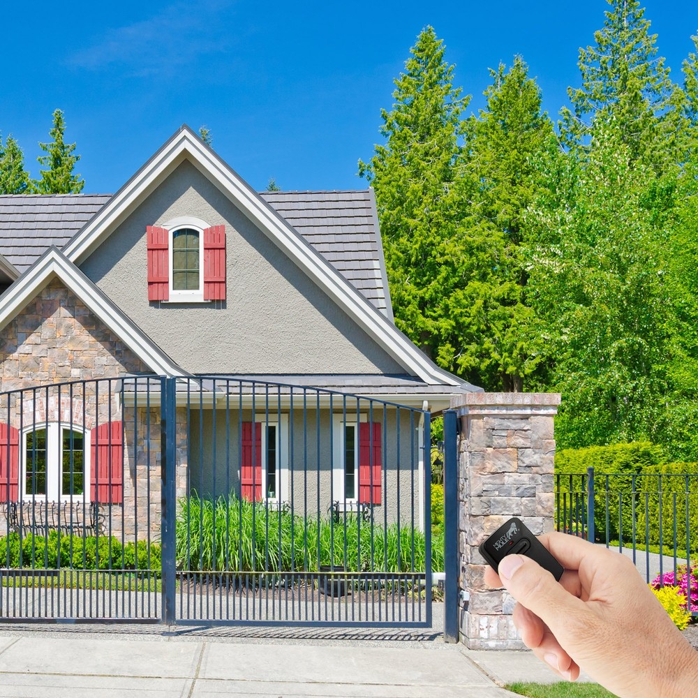 Single Button Gate Opener Remote FM135 Black