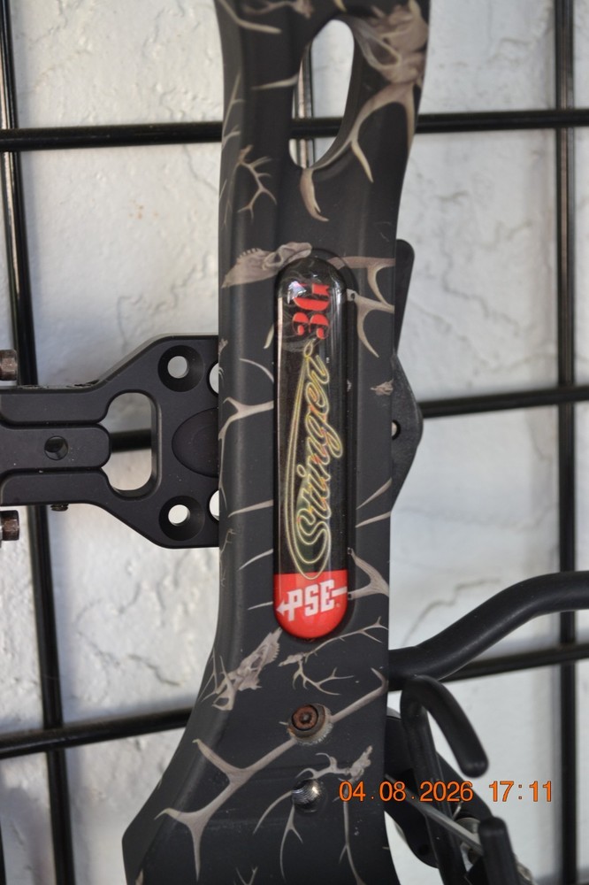 PSE Stinger 3G Compound Bow, Skull Works Camo, great shape