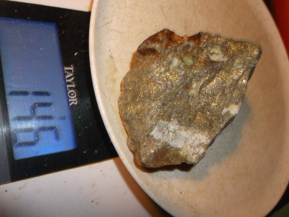 gold silver copper ore, 146 grams samples ,ore high grade .
