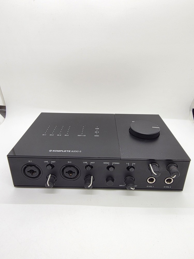 Native Instruments Komplete Audio 6 MK2 Interface With USB A Cable TESTED