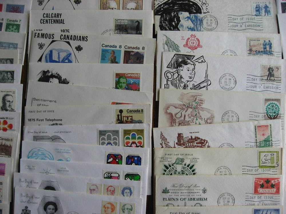Canada 100 private FDC 1954-76 era various cachets mostly if not all different
