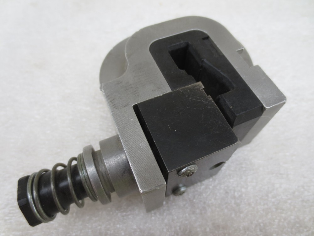 AMP 58259-1 MTE Terminating Crimp Head Assembly