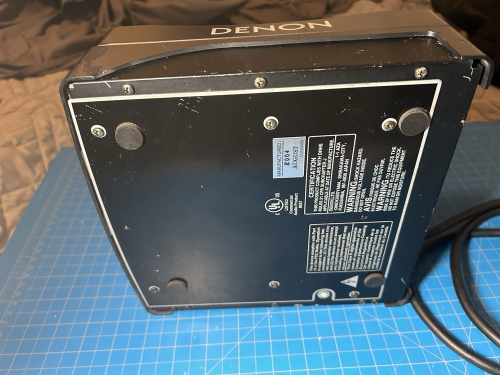 Denon DN-S1000 Professional DJ Turntable Tabletop