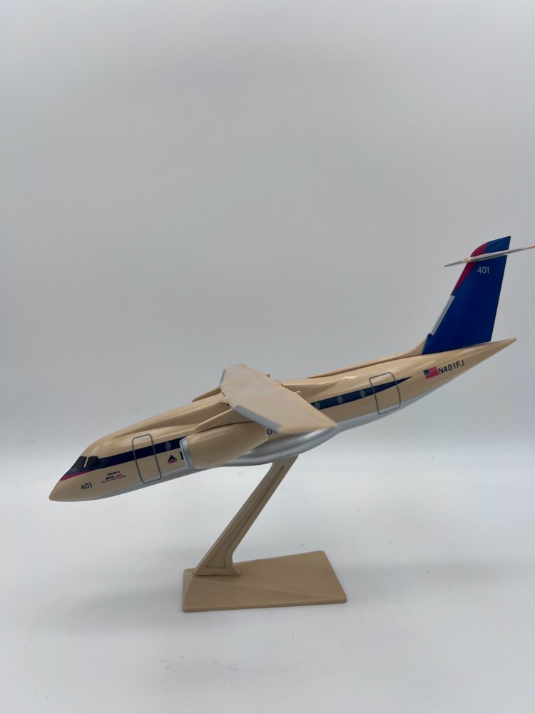 Delta Connection 328JET Model Airplane N401FJ Desktop Display