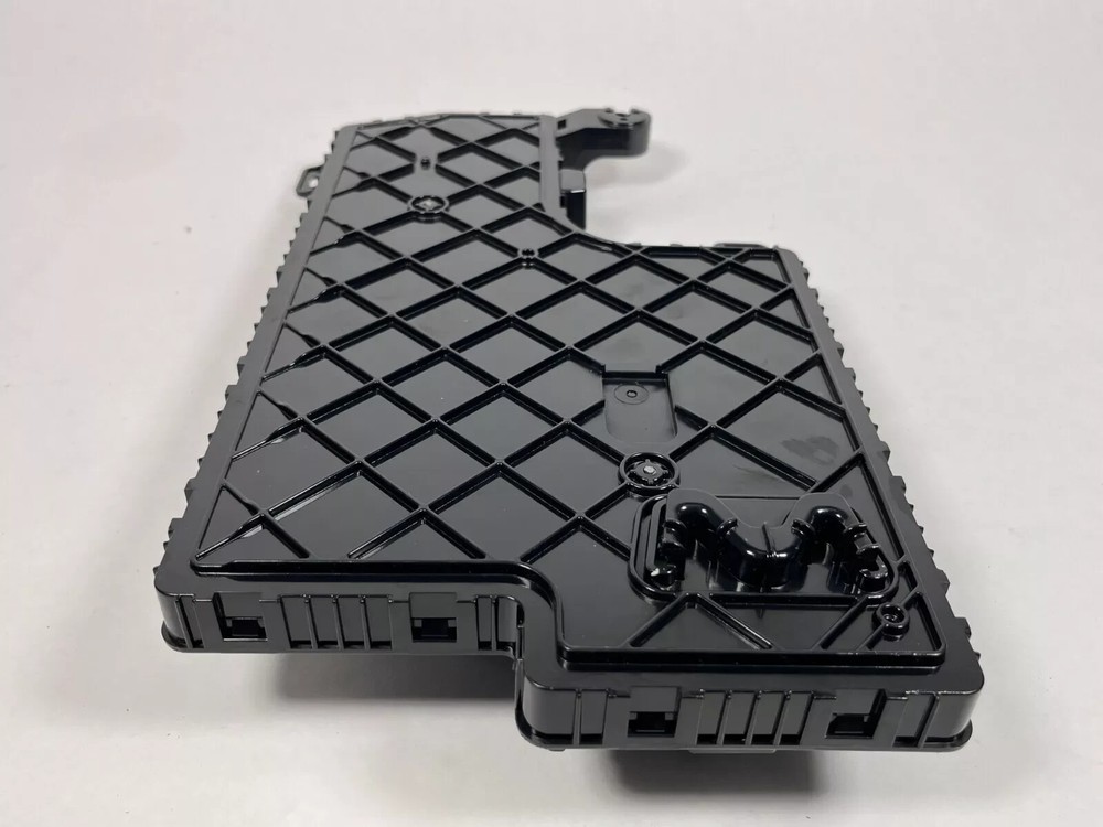 ⭕ 17-20 Tesla Model 3 Right Low Voltage Electronic Control Module 1100340-32-I