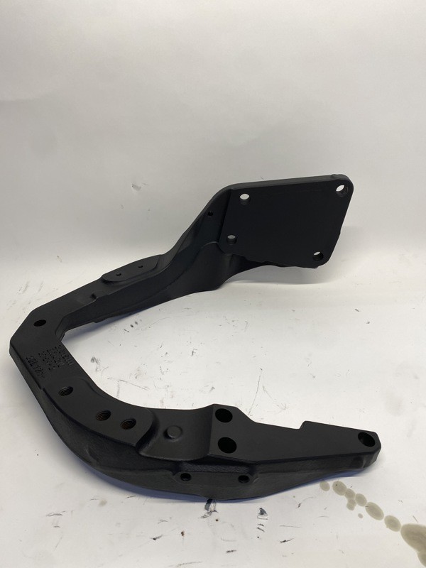 2019 Mack MP7 Engine Mount 21315111 (548-13401)