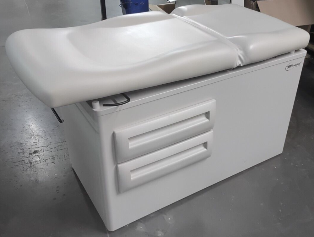 UMF 5240 Manual Exam Table with Four Storage Drawers and Front Step