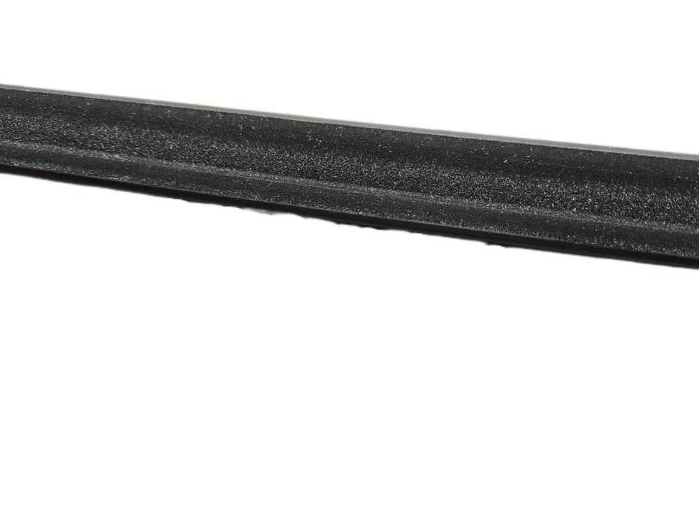 W126 Coupe SEC Frame Seal Kit A-C Pillar Right/Left NEW