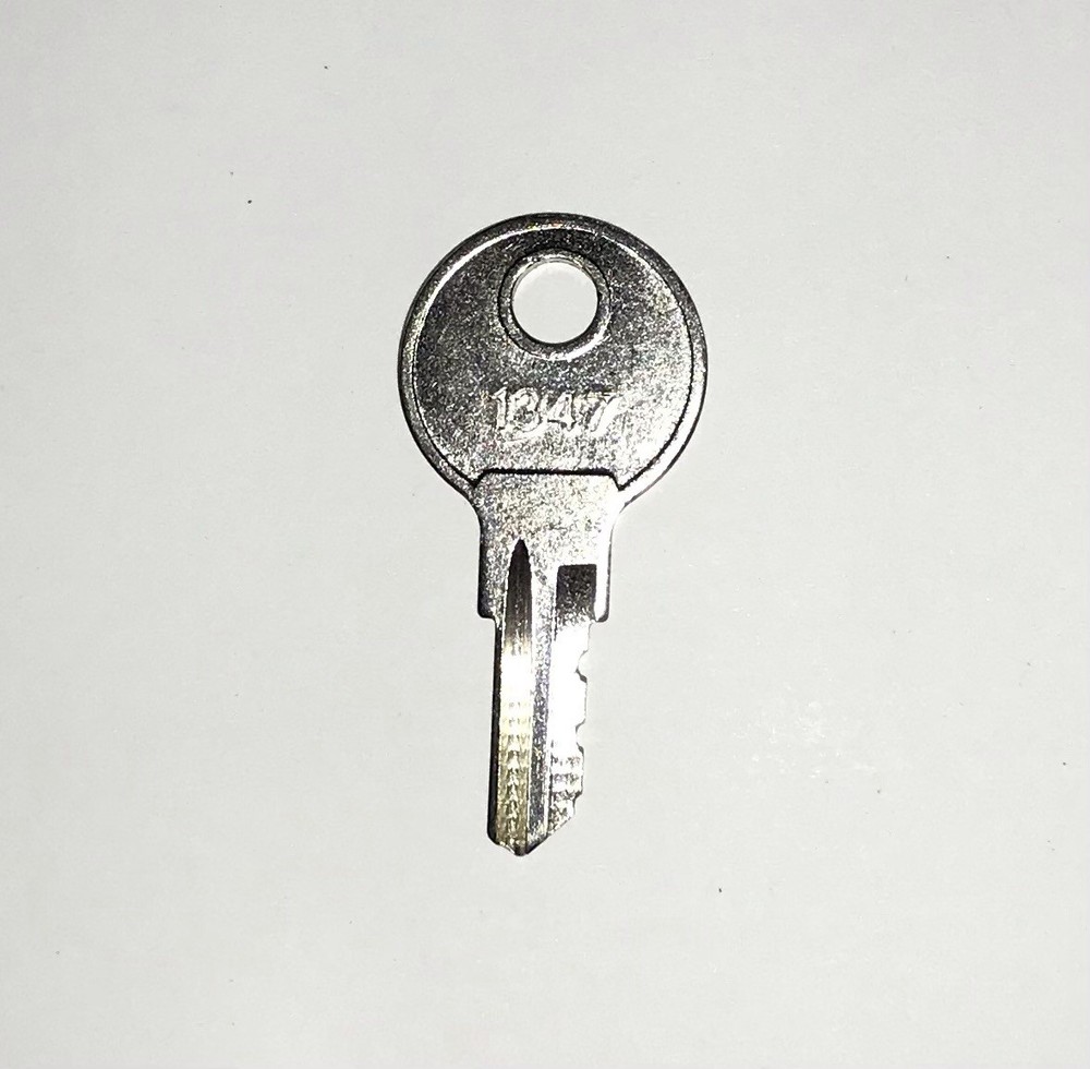 SILENT KNIGHT PANEL KEY 1347 - PREOWNED